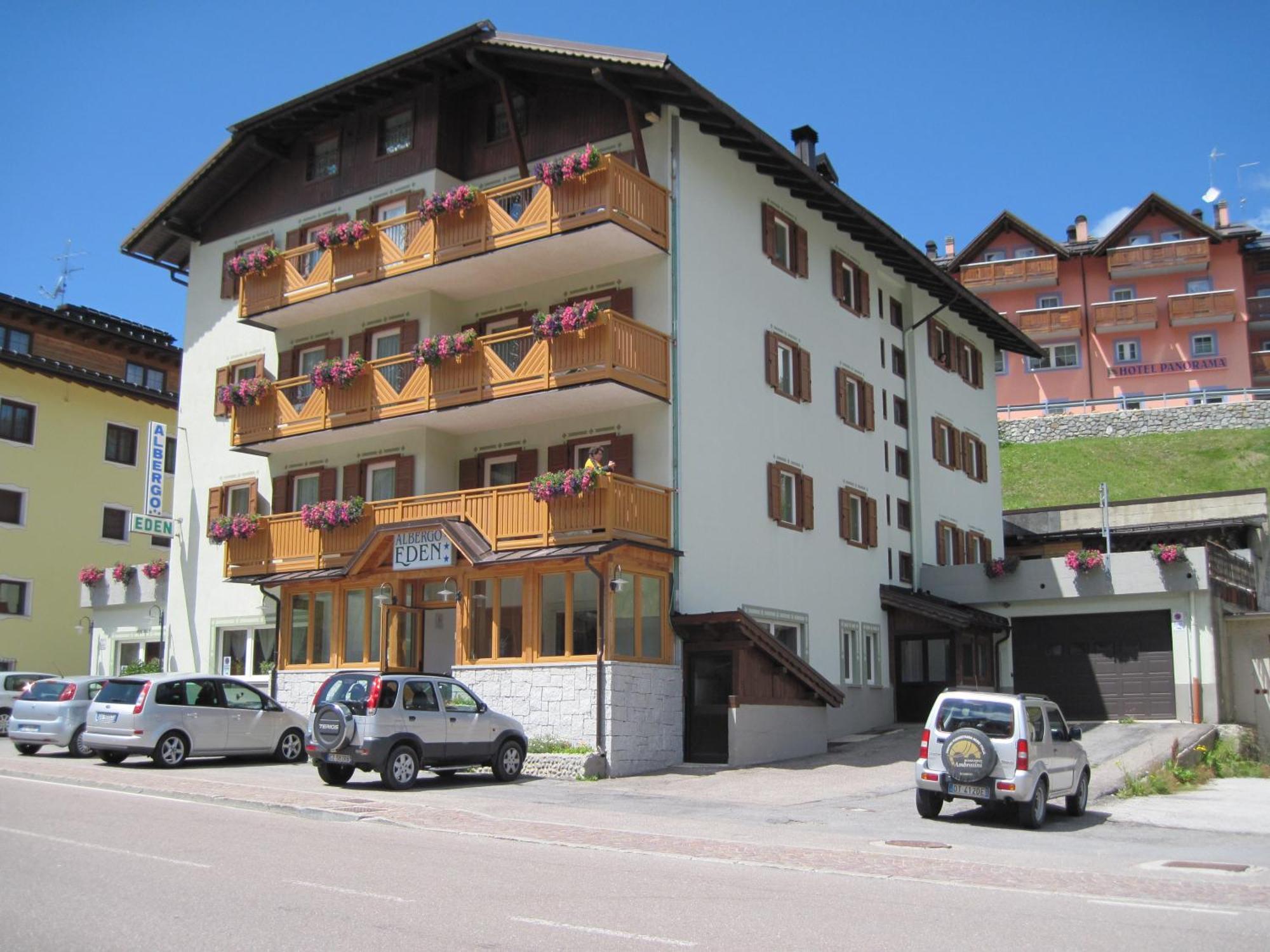 Albergo Eden Passo del Tonale Exteriör bild
